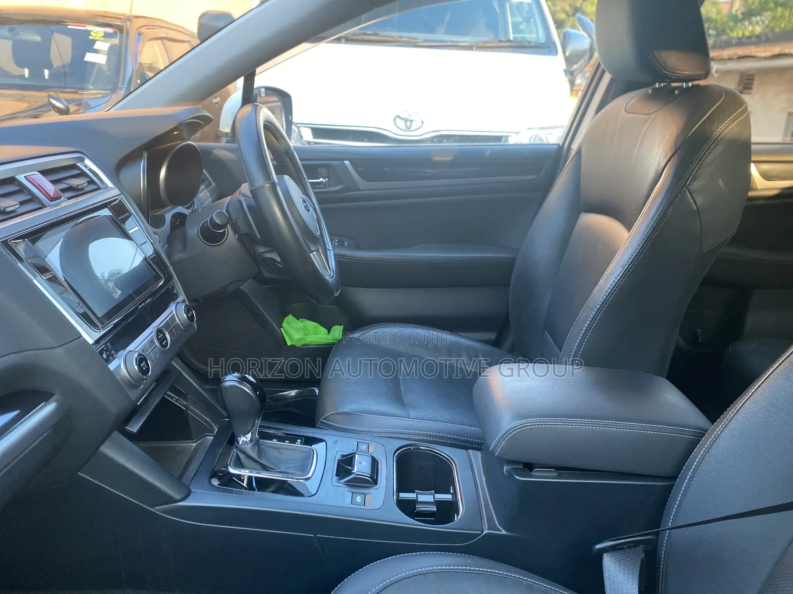 Subaru Outback 2.5i AWD 2017 White