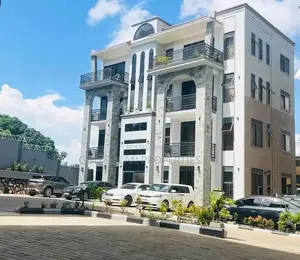 3bdrm Apartment in Muyenga Kiwafu, Central Division for rent