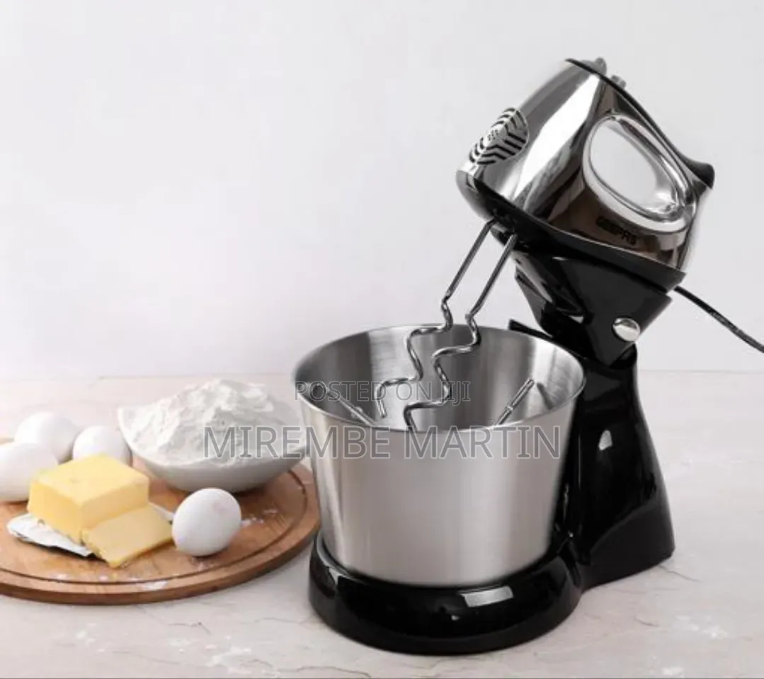 Geepas GHM5461 200W 2.5L Stand Mixer - 