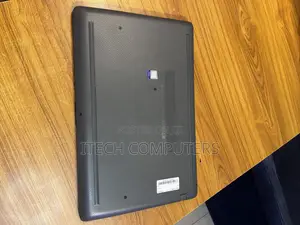 Laptop HP 255 G8 8GB AMD Ryzen 5 SSD 256GB