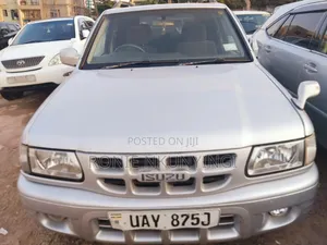 Isuzu Trooper 2002 Silver