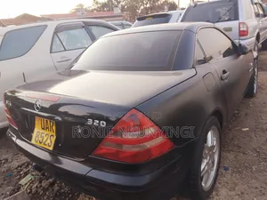 Mercedes-Benz SLK-Class 2005 Black