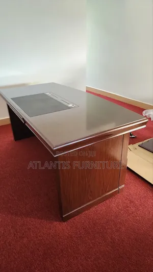 Executive Desk With Best Design 180cm