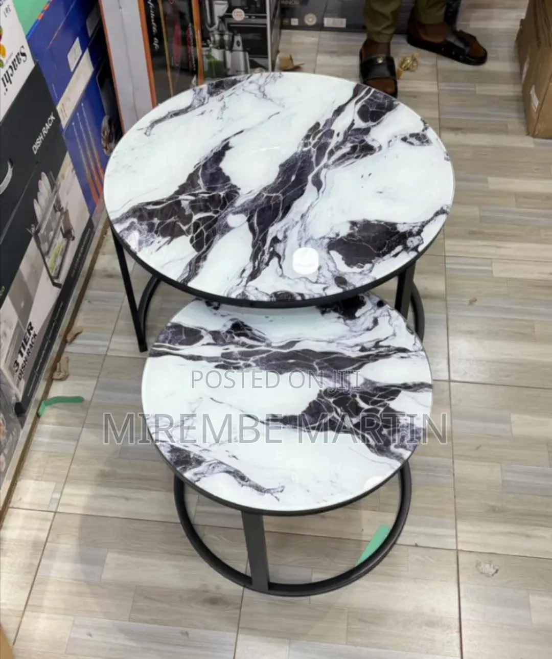 Round Table