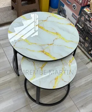 Round Table
