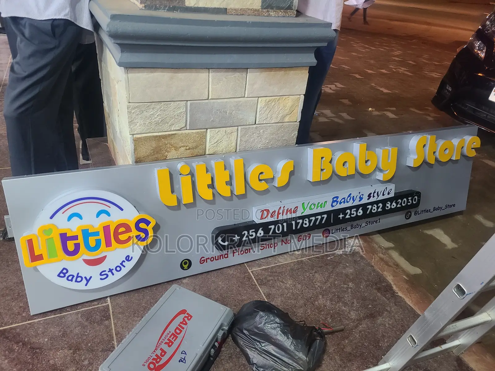3D Signage/ Signposts