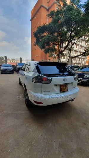 Toyota Harrier 2008 White