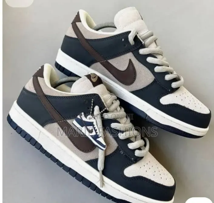Nike Dunk Low