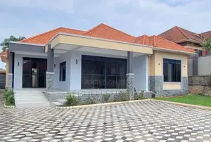 3bdrm House in Standalone Ntinda, Central Division for rent