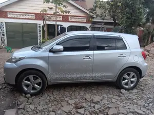 Toyota IST 2007 Silver