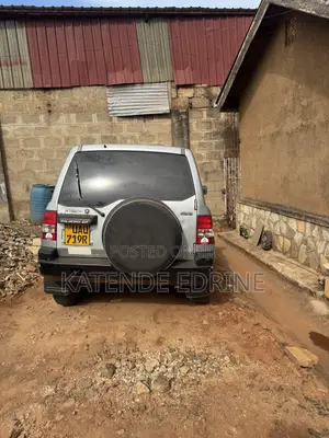 Mitsubishi Pajero IO 1999 Silver