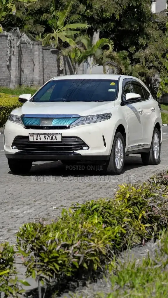 Toyota Harrier 2017 White