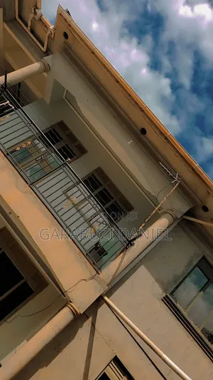 Furnished 2bdrm Apartment in Makadwa, Ssisa for rent