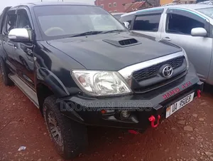Toyota Hilux 2009 Black