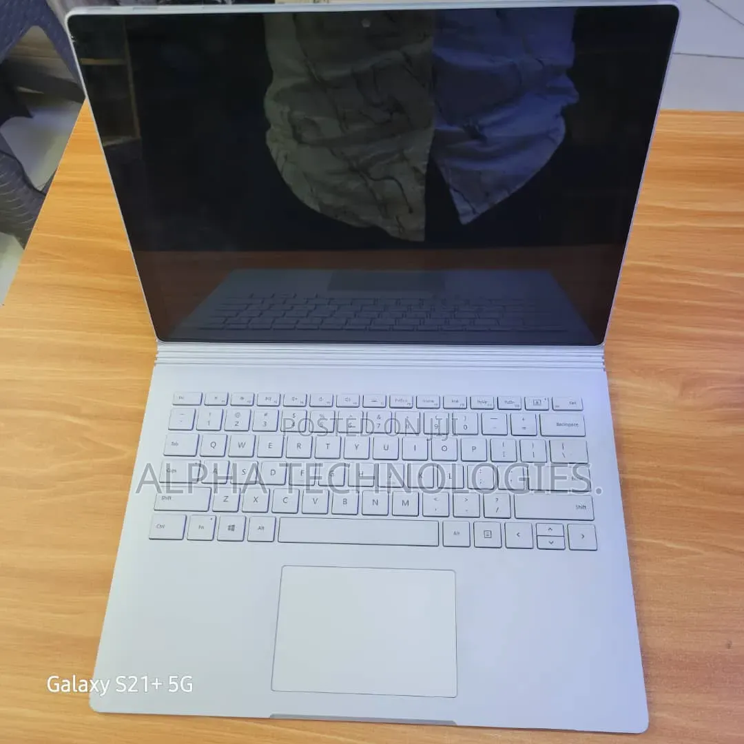 Laptop Microsoft Surface Book 2 16GB Intel Core i5 SSD 512GB