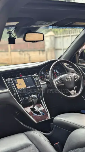 Toyota Harrier 2016 Black