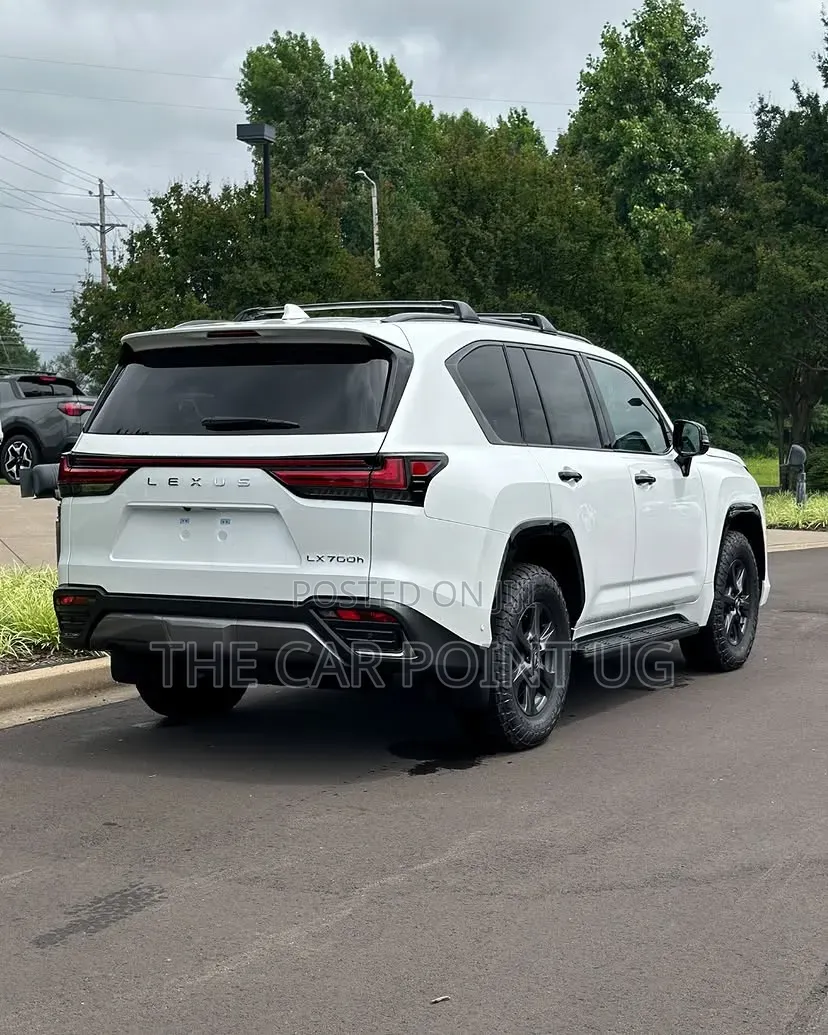 Lexus LX 700h 2025 White