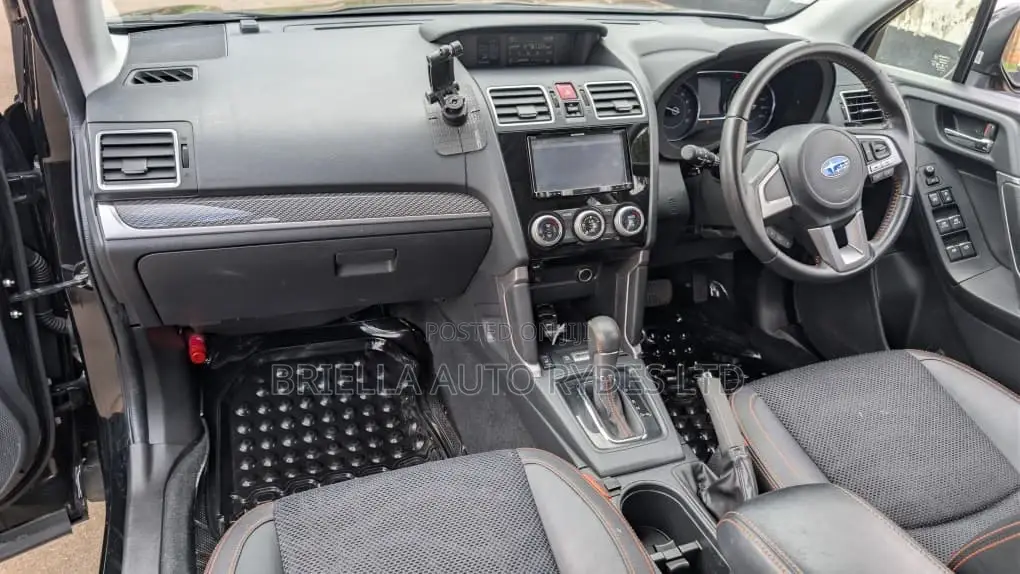 Subaru Forester 2014 Black