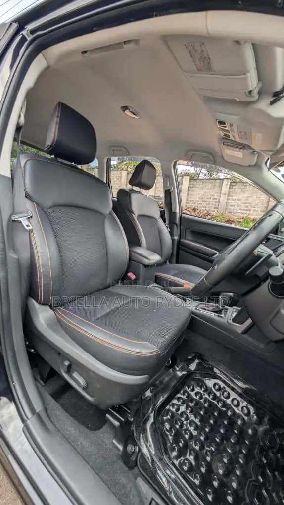 Subaru Forester 2014 Black