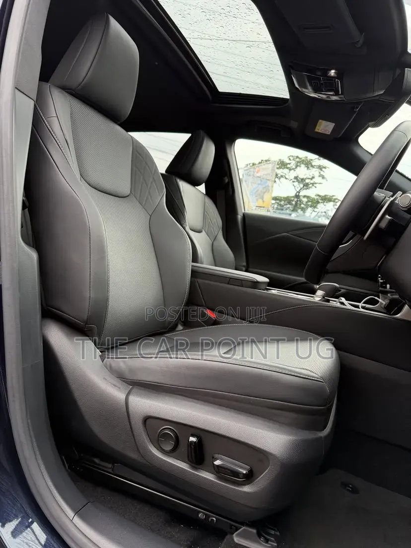 Lexus RX 2023 Blue