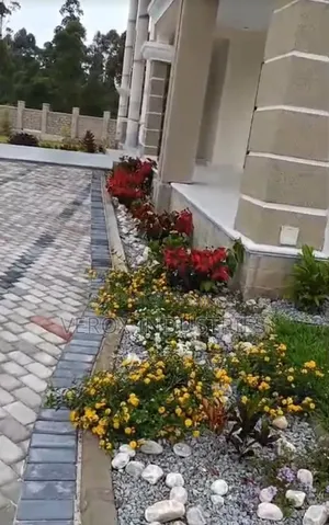 Pavers Installation and Compound Designs