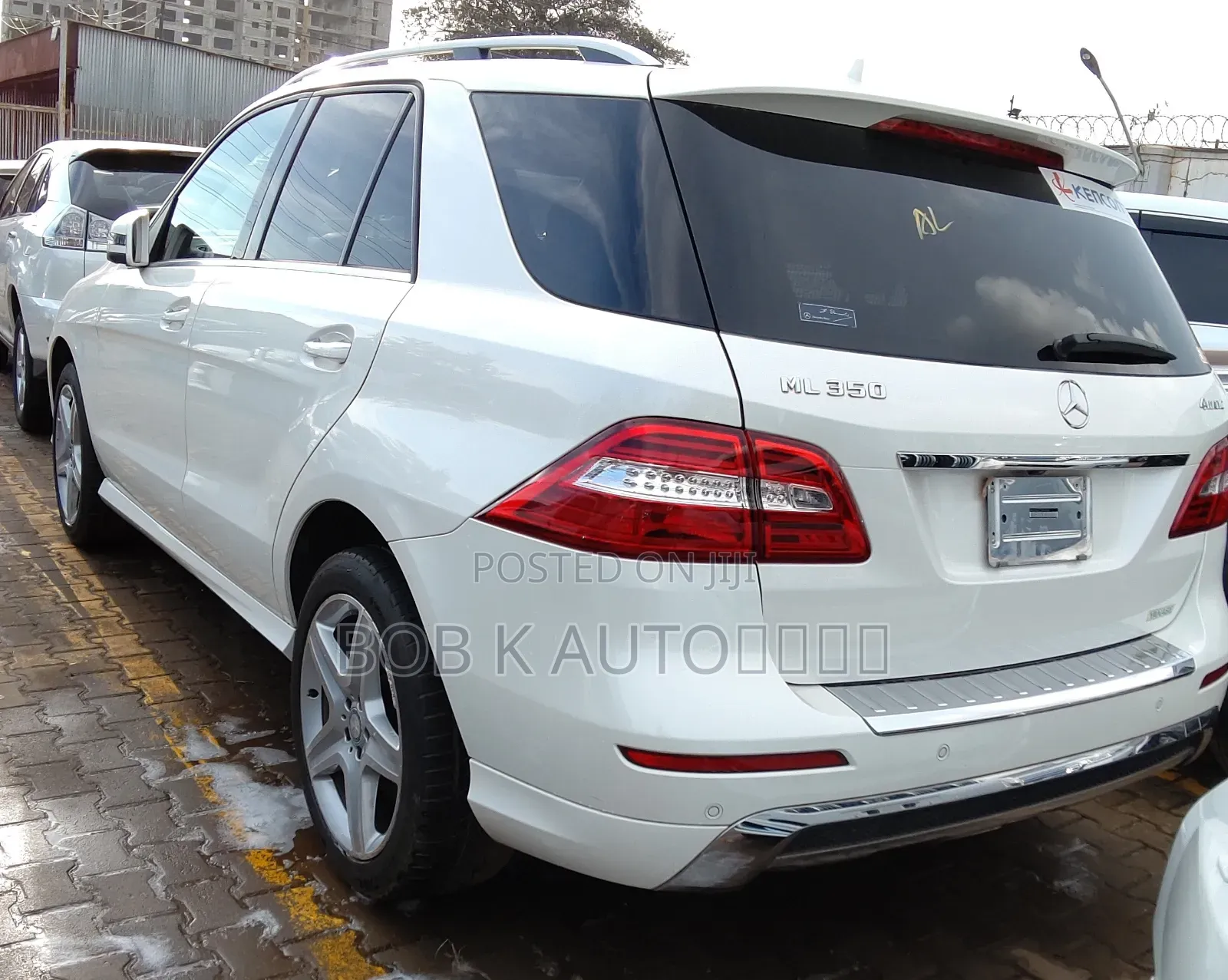 Mercedes-Benz M Class ML 350 4Matic 2013 White