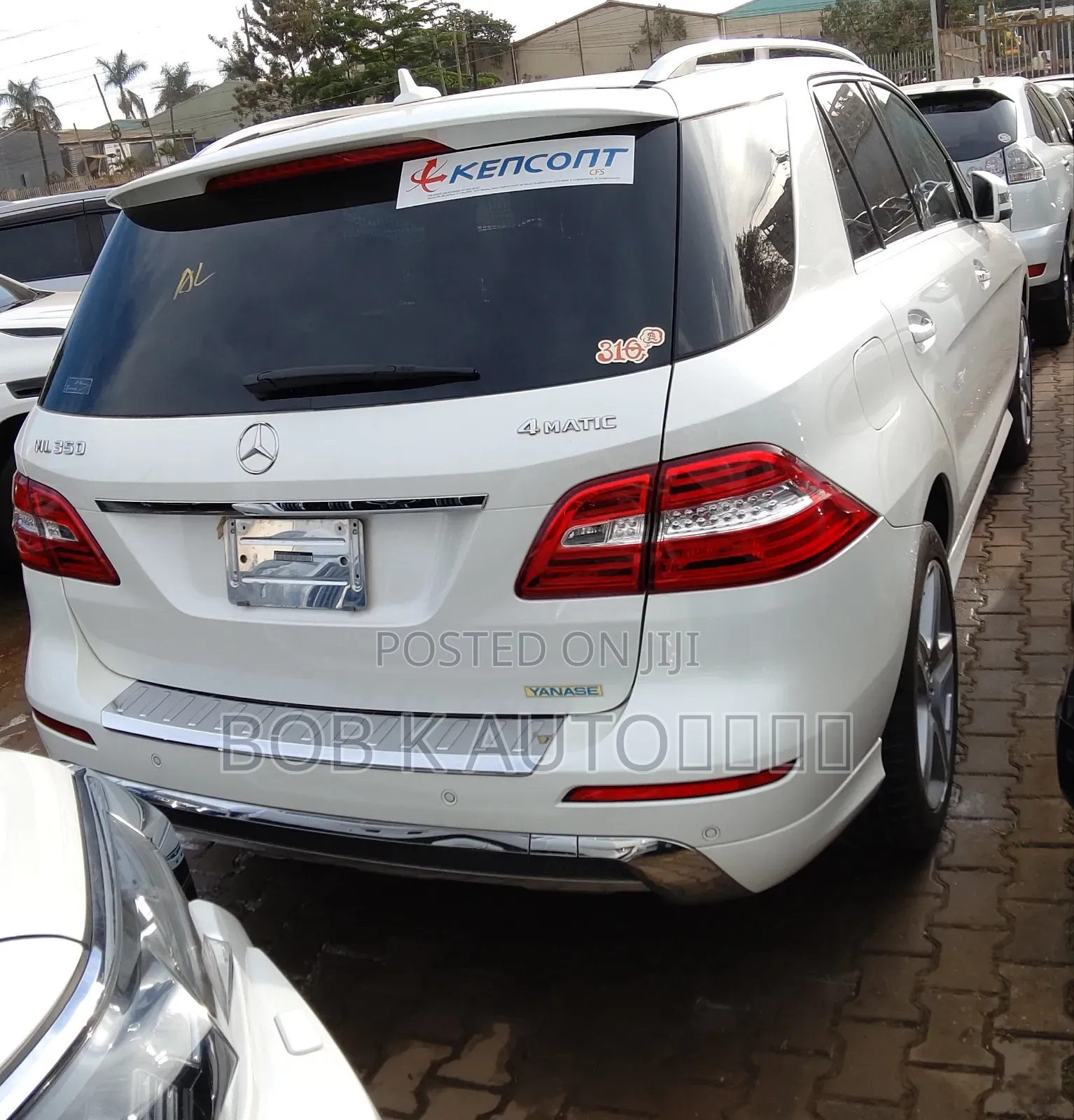 Mercedes-Benz M Class ML 350 4Matic 2013 White