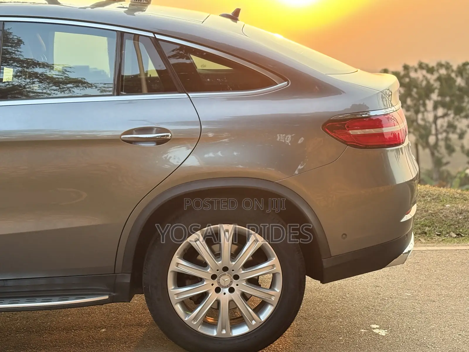 Mercedes-Benz GLE-Class GLE 400 4MATIC 2017 Gray