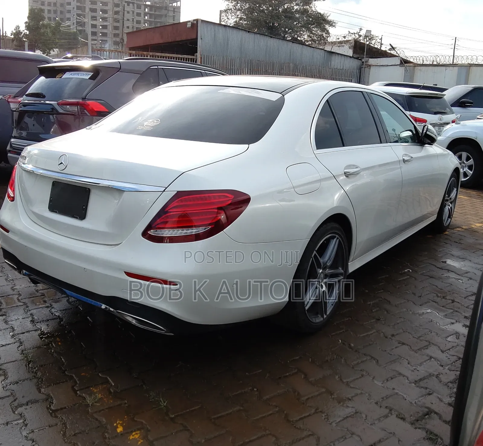 Mercedes-Benz E200 2016 White