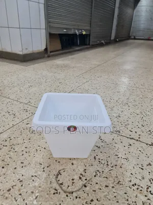 Qured Plastic Flower Pots Plastic Flower Pots
