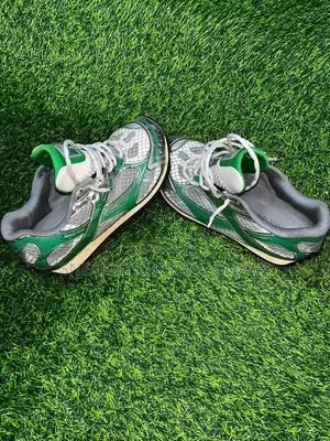 Sneaker's Hube Kampala