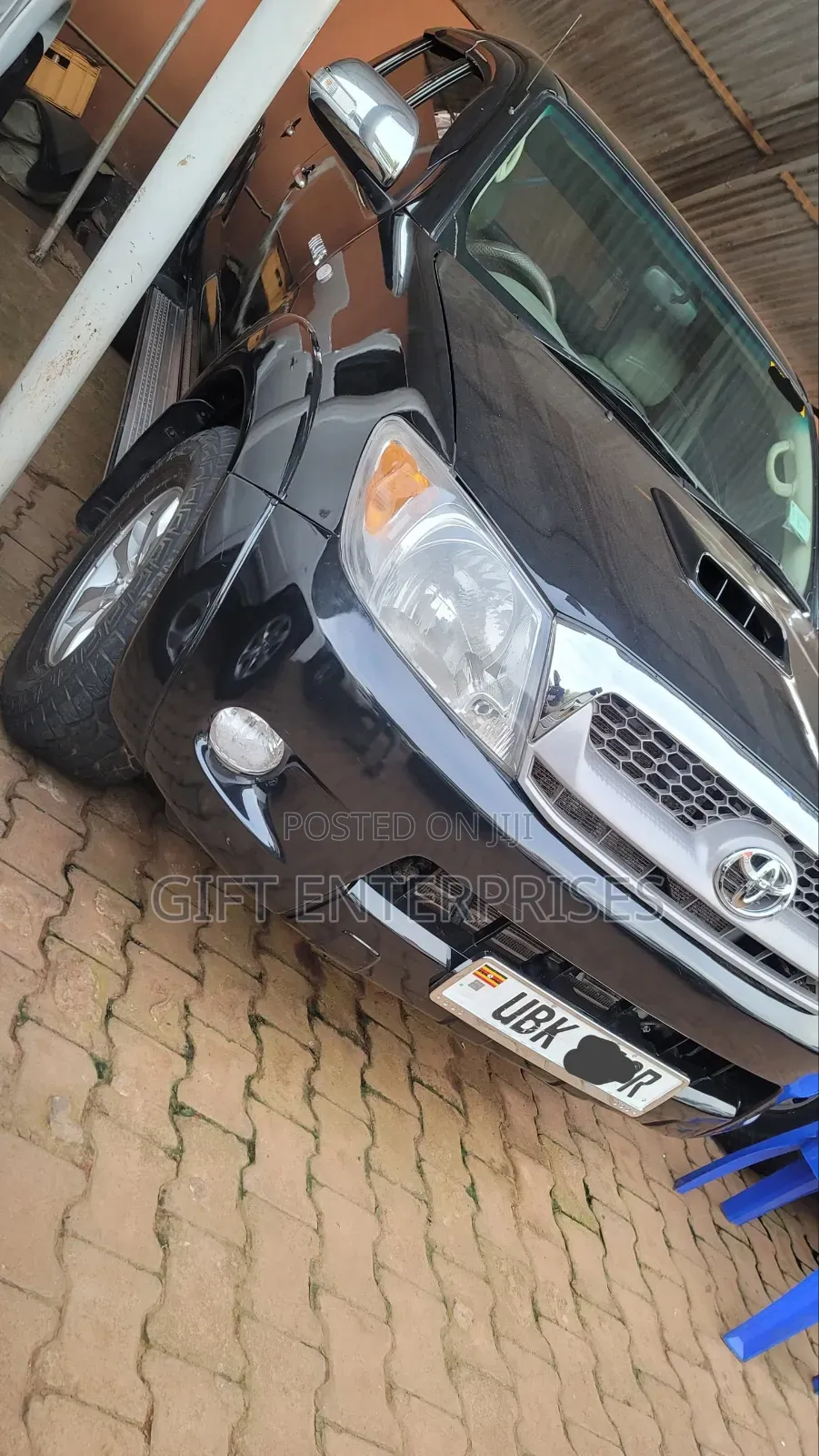 Toyota Hilux 2013 Gray