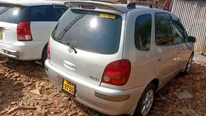 Toyota Corolla Spacio 2000 Silver