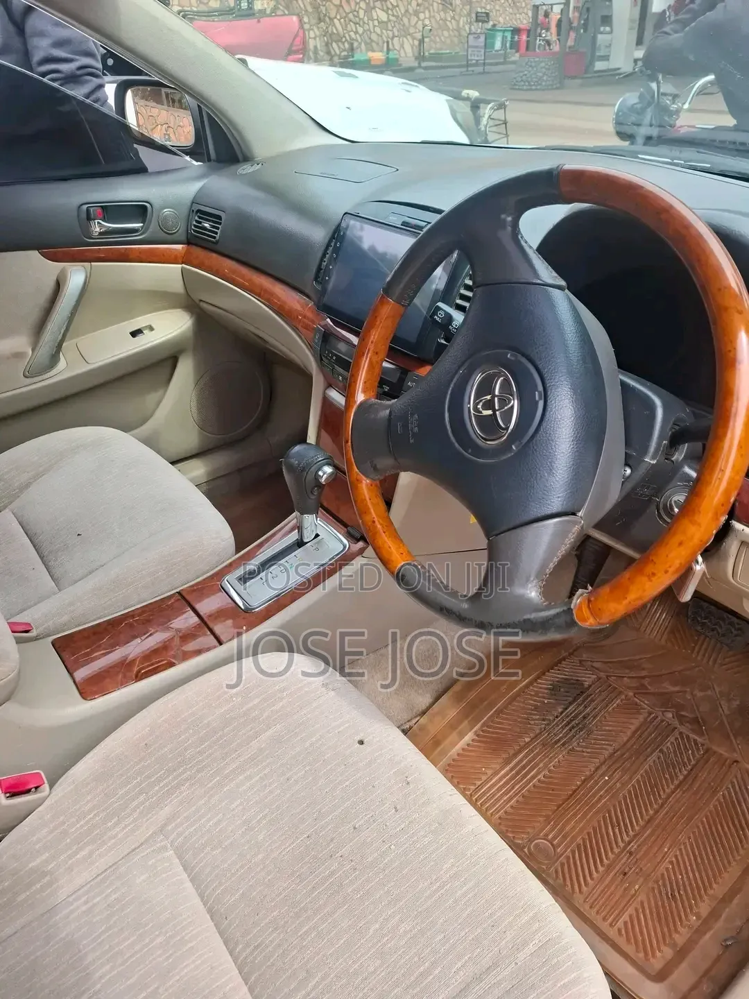 Toyota Premio 2005 Silver