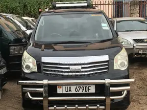 Toyota Noah 2012 Black