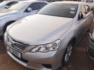 Toyota Mark X 2010 Silver
