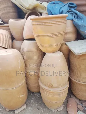 Go Natural (Flower Pots)