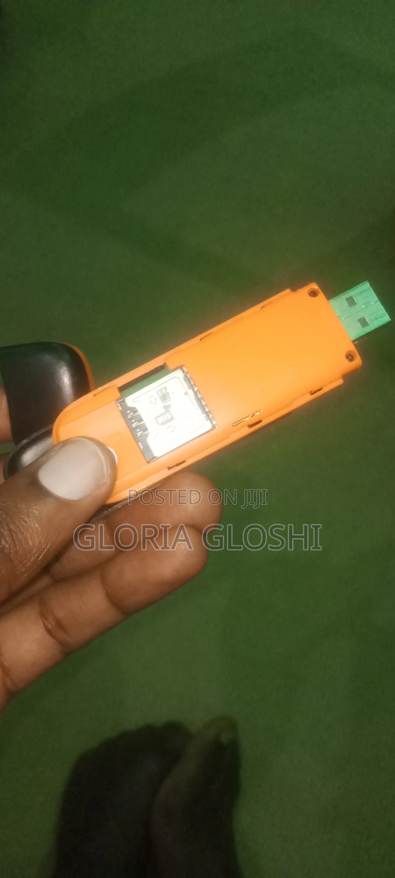 Generic HSDPA 3G Universal USB Wireless Modem Dongle.