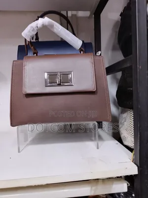 Top Handle Chrisbella Leather Handbag