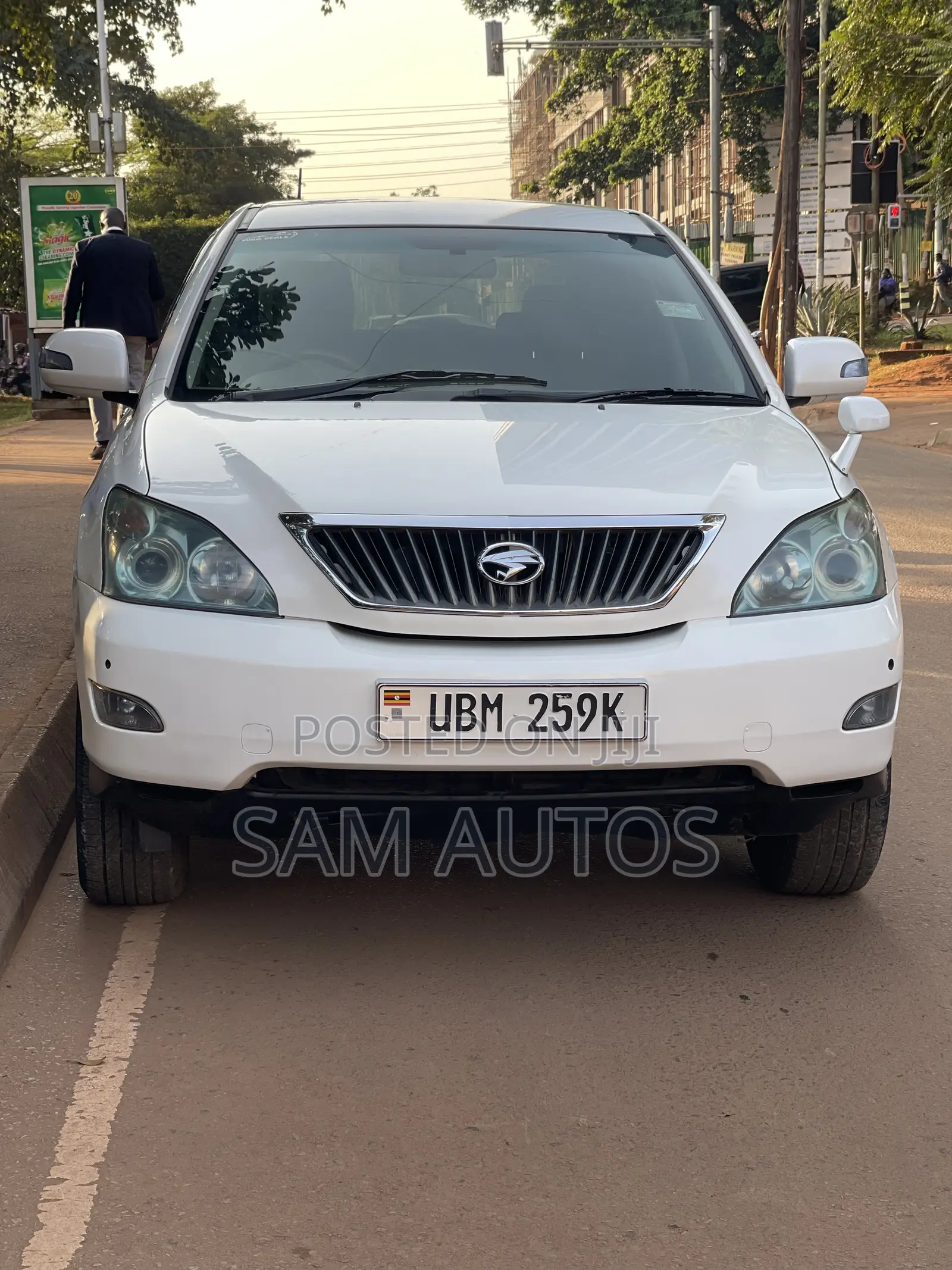 Toyota Harrier 2008 White
