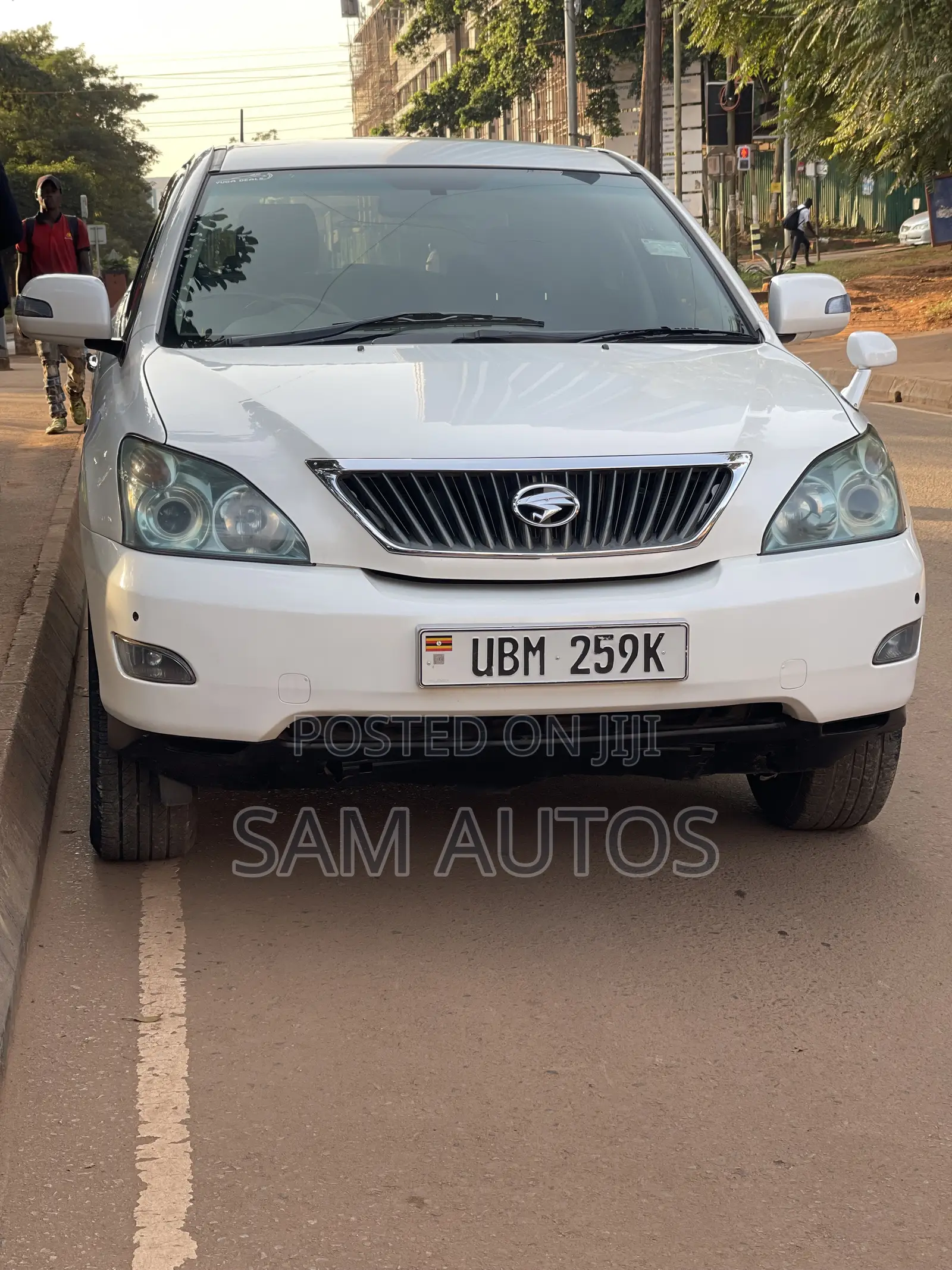 Toyota Harrier 2008 White