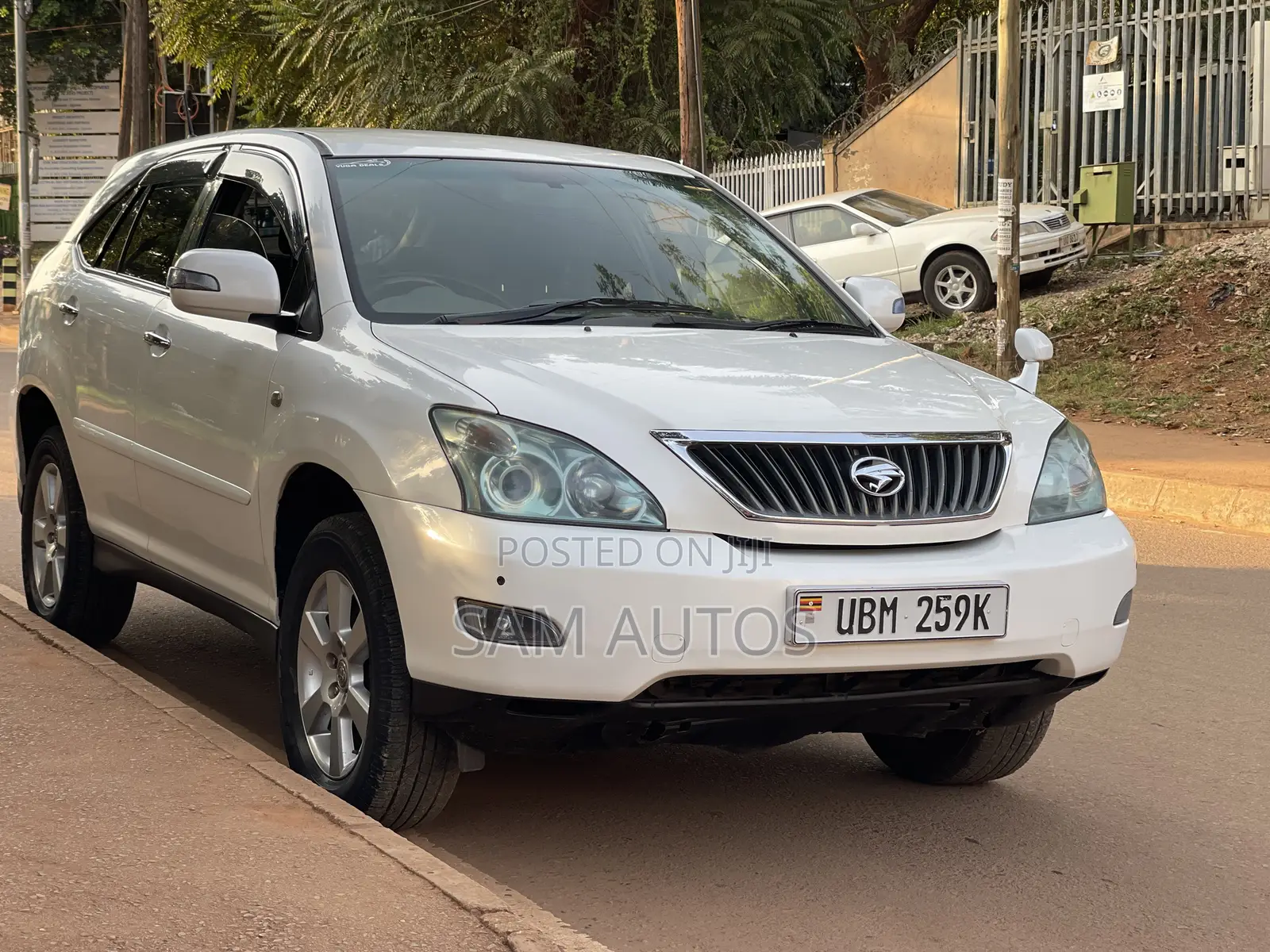 Toyota Harrier 2008 White