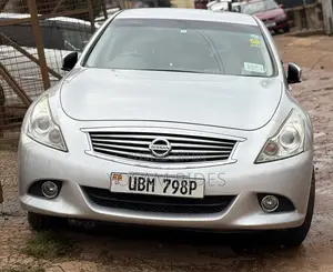 Nissan Skyline 2008 Silver