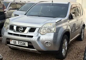 Nissan X-Trail 2.0 Petrol XE 2012 Silver