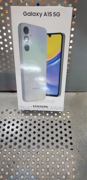New Samsung Galaxy A15 5G 256 GB Yellow