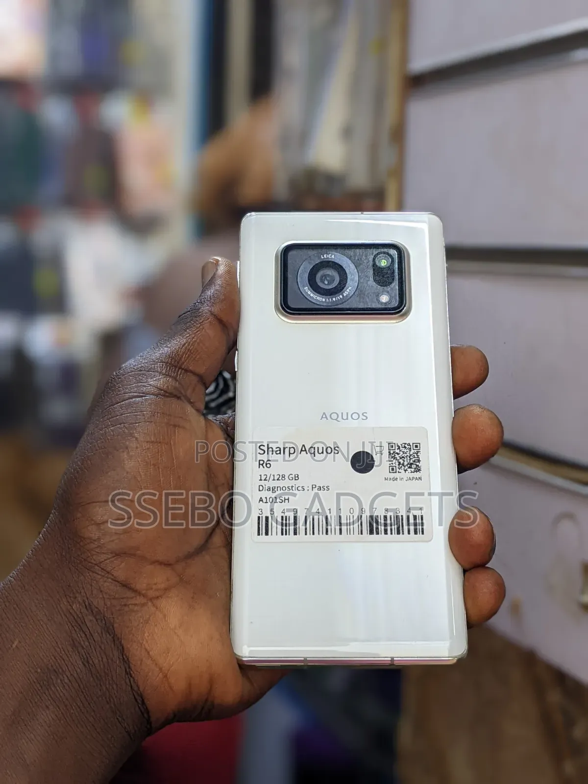 Sharp Aquos R6 128 GB White