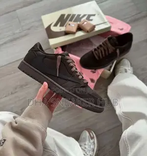 Air Jordan 1 Low Brown Premium Sneakers
