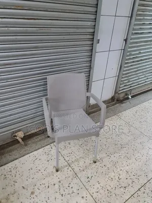 Plain Gray Plastic Chairs Plastic Chairs for Garden Beach Bar and Hote