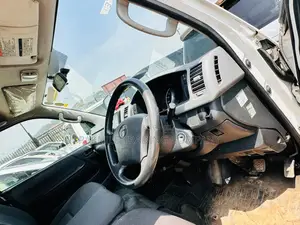 Toyota HiAce 2011 White
