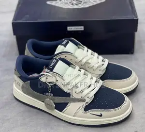 Air Jordan 1 Low Dior Premium Sneakers
